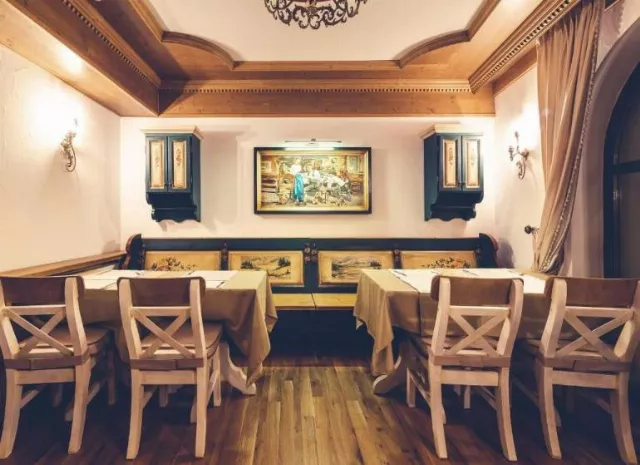 Casa Comana