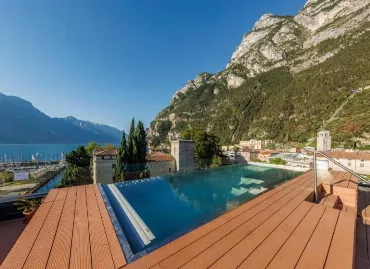 Hotel Grand Riva, Italia / Garda