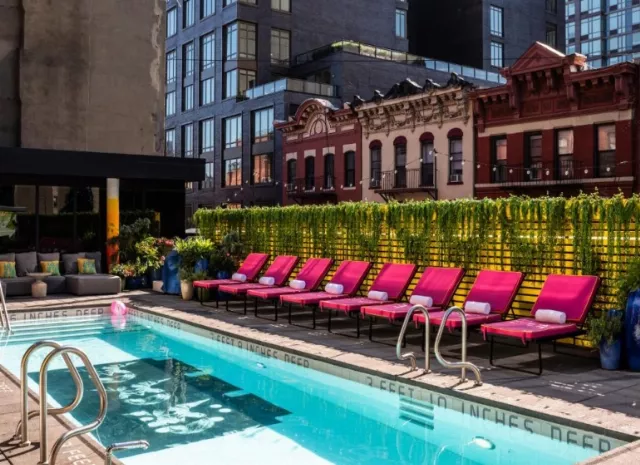 Hotel Sixty Les