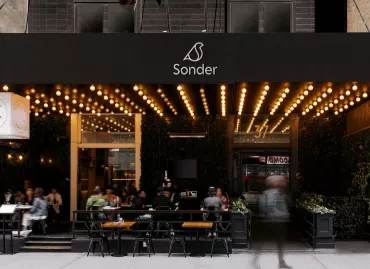 Hotel Sonder Henri On 24, SUA / New York