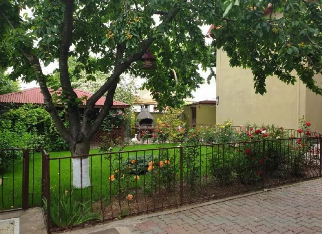Villa Mugur