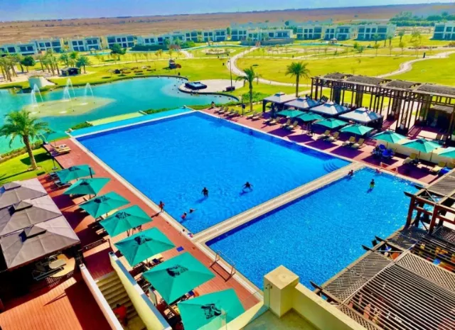 Hotel Retaj Salwa Resort & Spa