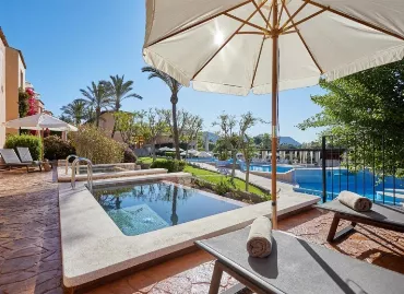 Hotel Pula Suites Boutique Resort, Spania / Mallorca / Cala Bona