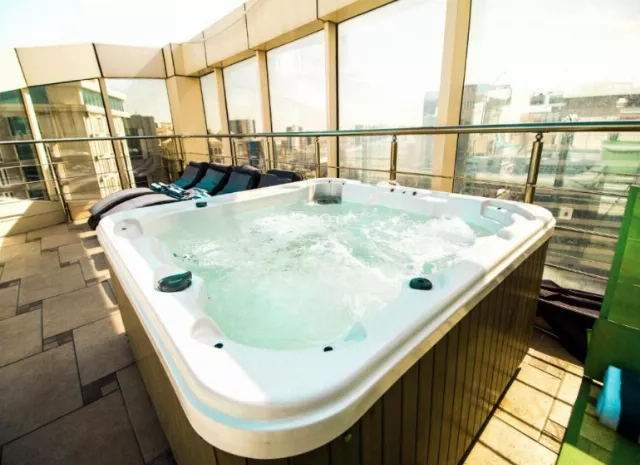 Hotel The Royal Riviera Qatar