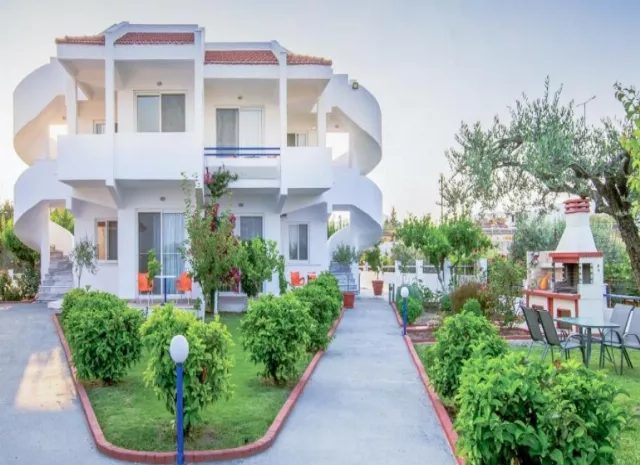 Villa Maroula Apartments