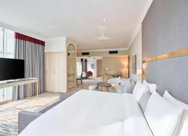 Hotel Ramada By Wyndham Doha Old Town