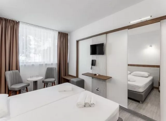Hotel Neko Cameră Dublă parter #3