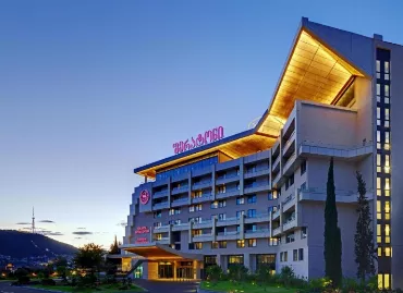 Hotel Sheraton Grand Tbilisi Metechi Palace, Georgia / Tbilisi