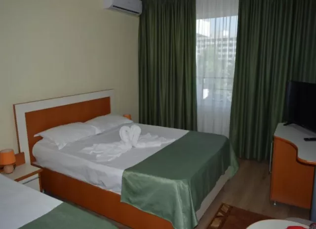 Hotel Cometa Cameră Triplă standard #2