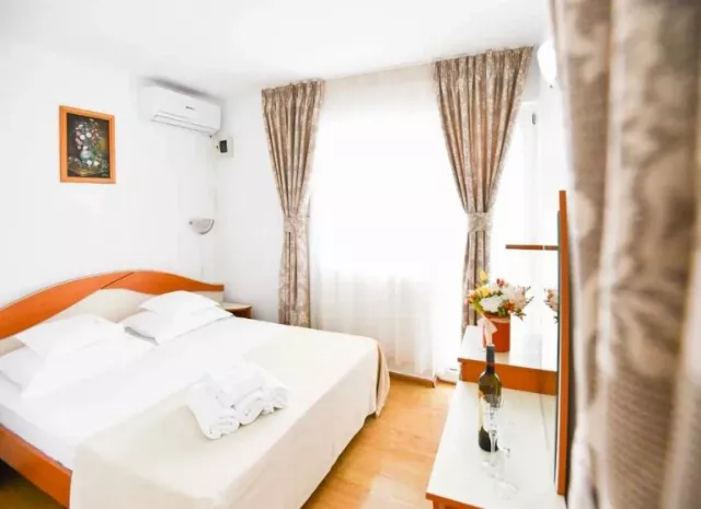 Hotel Tismana Tripla cu balcon