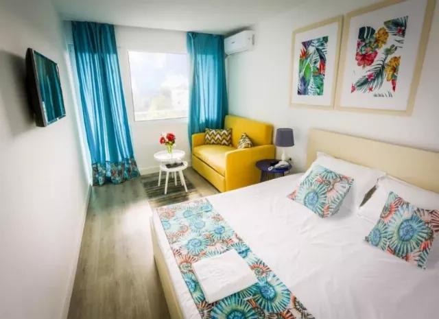 Hotel Spring Holiday Resort Dublă matrimonială Blue