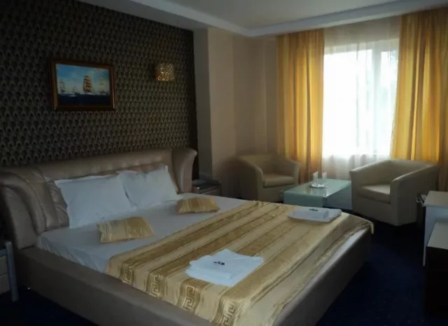 Hotel Shine, Dublă standard
