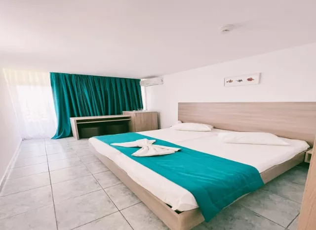 Hotel Favorit, Dublă