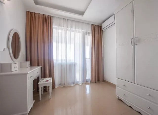 Hotel Sunrise, Apartament