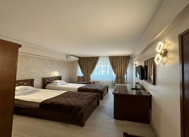 Hotel Ana