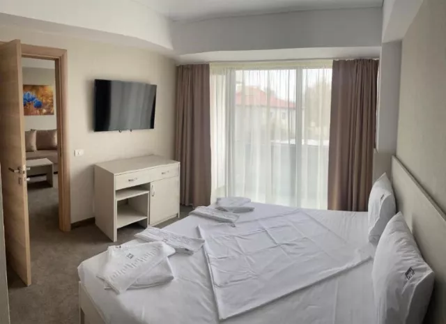 Hotel Alis, Suită king deluxe