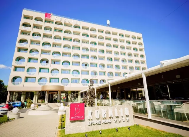 Hotel Bacolux Koralio