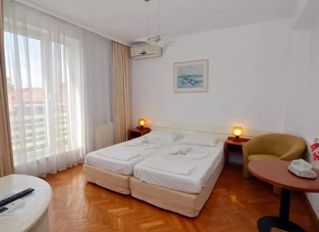 Hotel Astoria Cameră Dublă cu balcon #3
