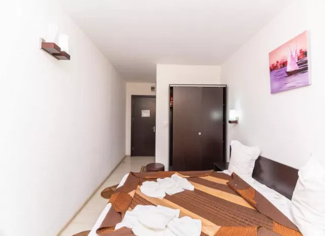 Hotel Azur Cameră Dublă cu balcon #5