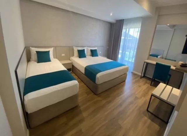 Hotel Rhodos Cameră Triplă #2