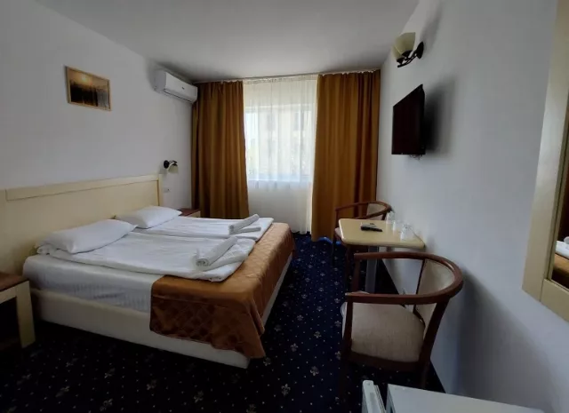 Hotel Petrolul Cameră Dublă