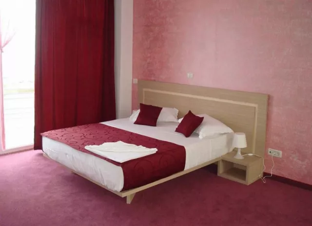 Hotel Vis Cameră Dublă cu fotoliu extensibil