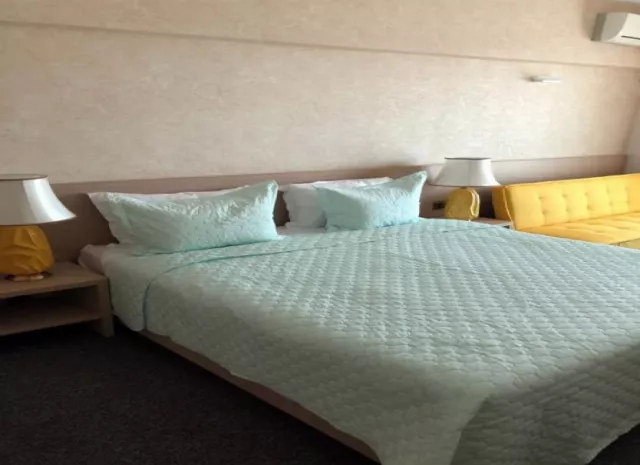 Hotel Alcor Cameră Triplă #4