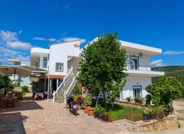 Hotel Chris, Albania / Ksamil