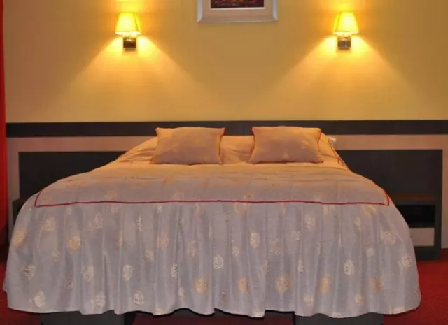 Hotel Dana Garsonieră