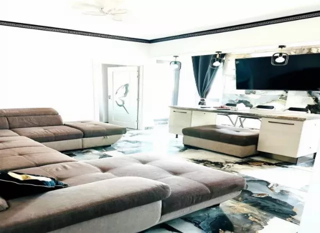 Jolie Studios & Apartments