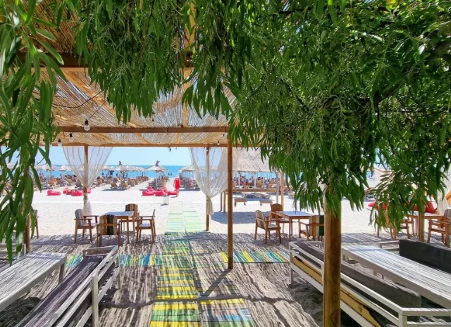 Hotel Bunga Bunga Resort