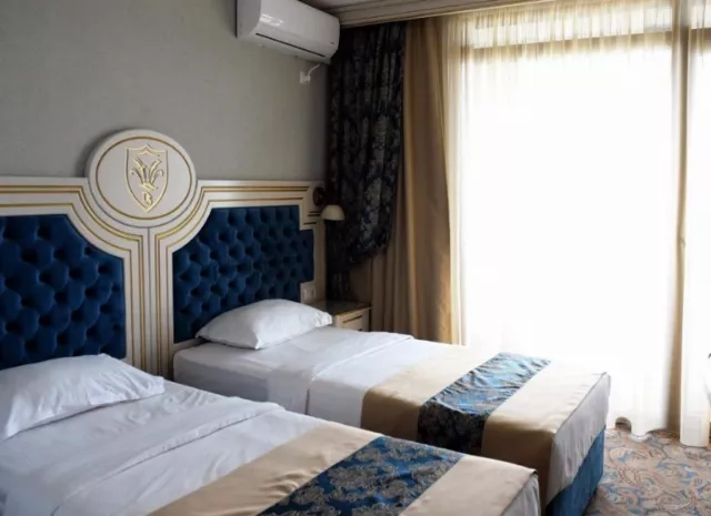 Hotel Dacia Sud Cameră Dublă twin cu cadă și balcon