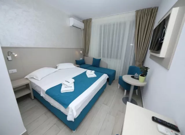 Hotel Delfin Cameră Dublă plus cu balcon