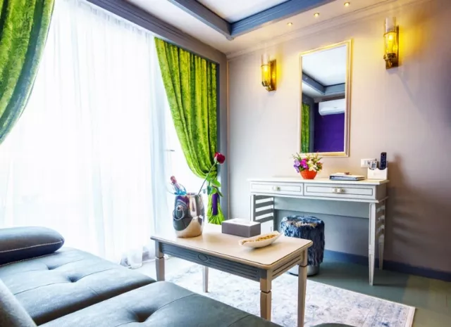 Hotel Phoenicia Blue View Amfiteatru Apartament cu living și dormitor Amfiteatru #2