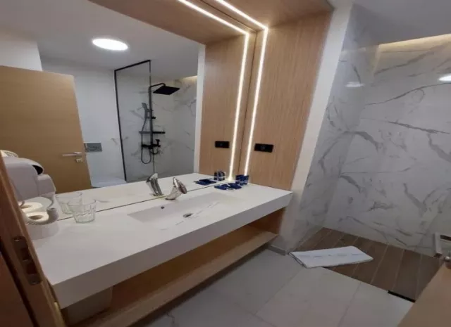 Hotel Oltenia By Complex Steaua De Mare Suită #3