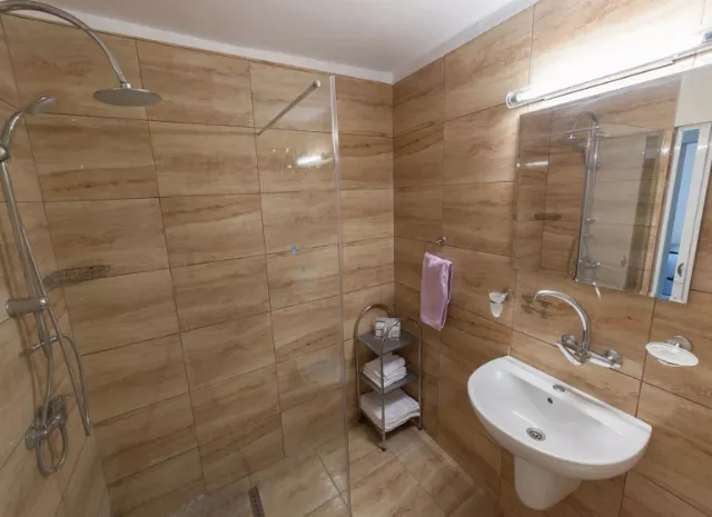 Hotel Doina Suită family 3* cu AC #4