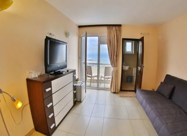 Hotel Jijo's Apartament vedere la mare