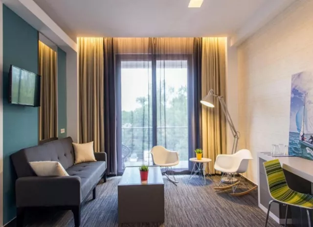 Hotel On Plonge Junior, Apartament cu balcon