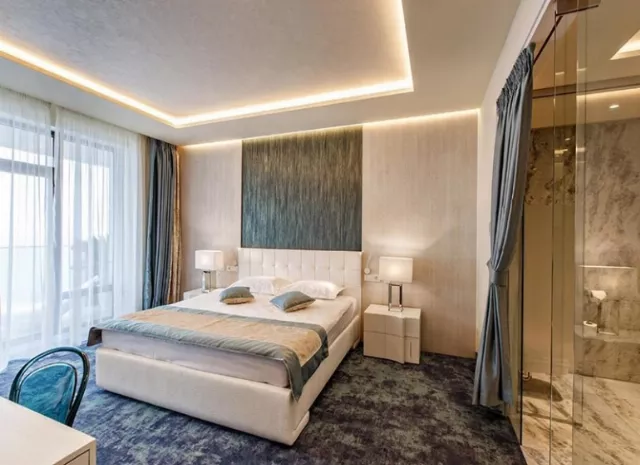 Hotel Opera Sky Senior sute #2