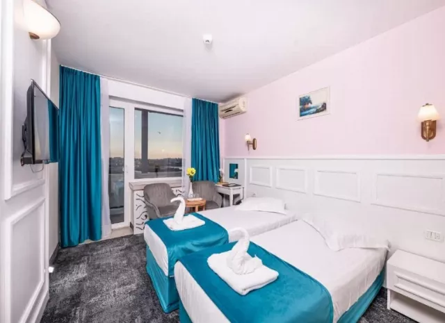 Hotel Parc Cameră Dublă Twin cu vedere parțială la mare