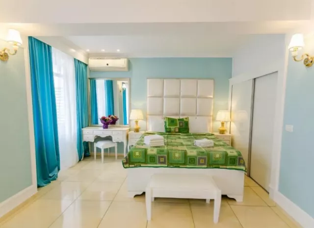 Hotel Phoenicia Holiday Resort Studio #4
