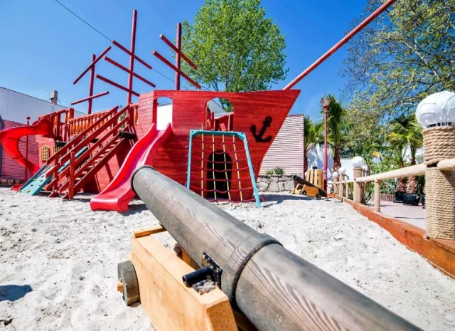 Hotel Pirates Resort