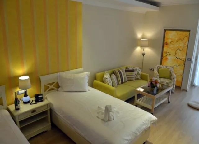 Hotel Phoenicia Luxury Cameră Dublă