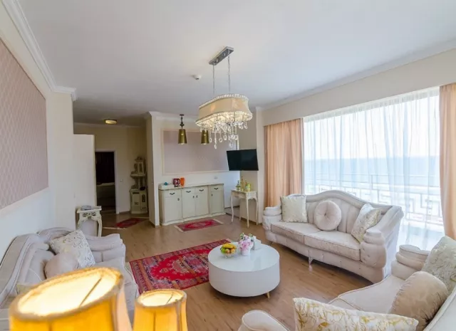 Hotel Phoenicia Luxury Apartament superior #8
