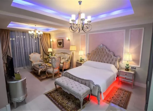 Hotel Phoenicia Royal