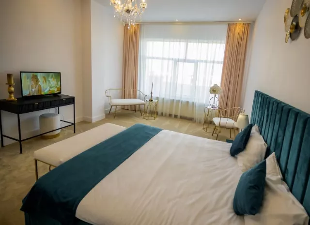Hotel Queen Vera Junior suite #6