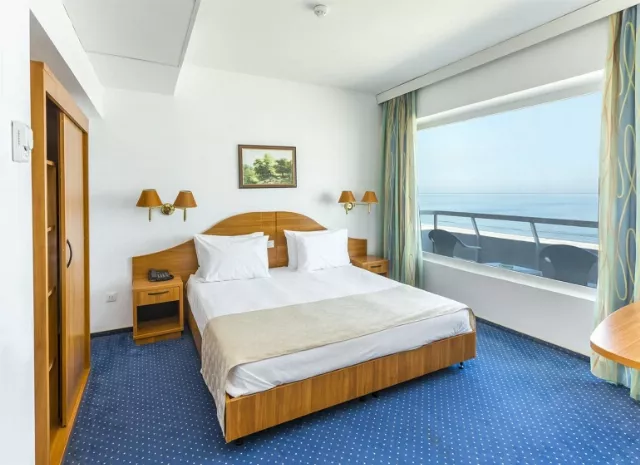 Hotel Savoy Cameră dublă family cu vedere la mare #3