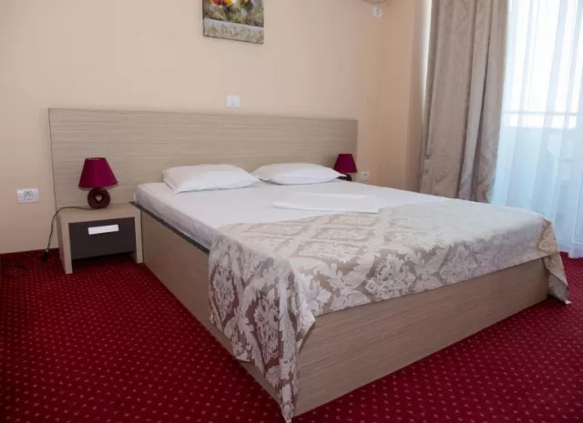 Hotel Romantic Apartament vedere la lac