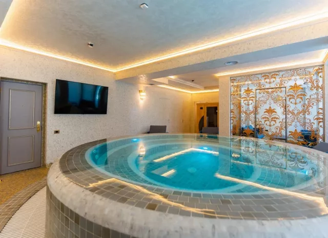 Hotel W Regal Boutique Spa