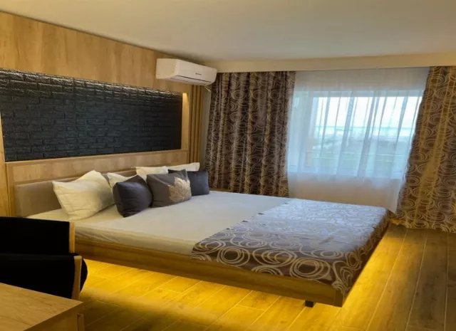 Hotel Tomis Cameră Dublă etaj cu vedere la mare